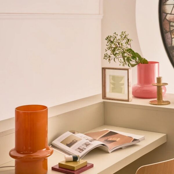 Lampe à poser design Shai en verre – vue 2