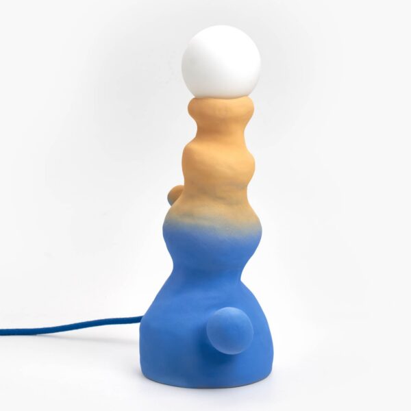 lampe céramique Kelp bleue et abricot vue de dos