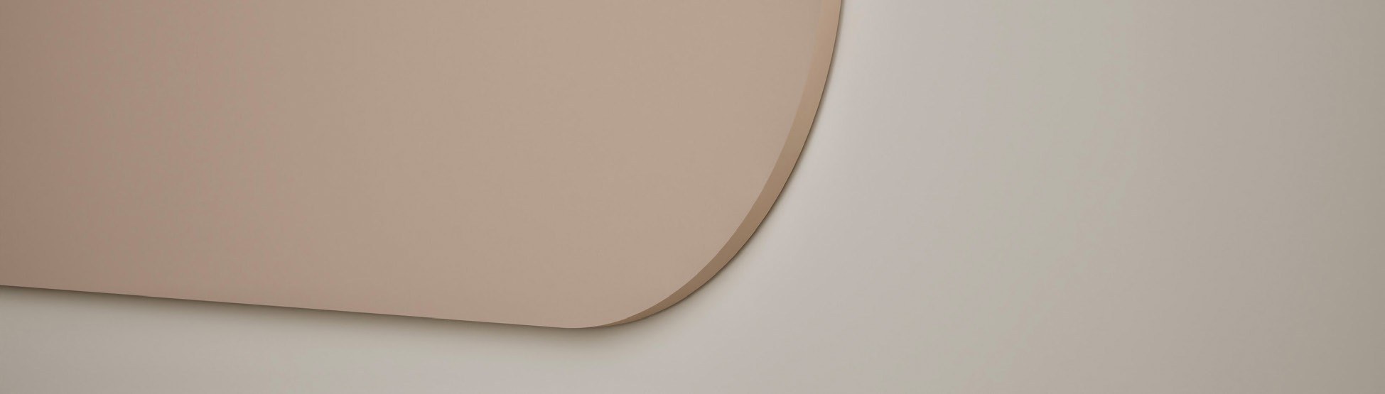 Mur d'écriture magnétique Curve Wall par Chameleon mur d écriture magnétique Curve Wall Chameleon, détail de l angle arrondi et du bord