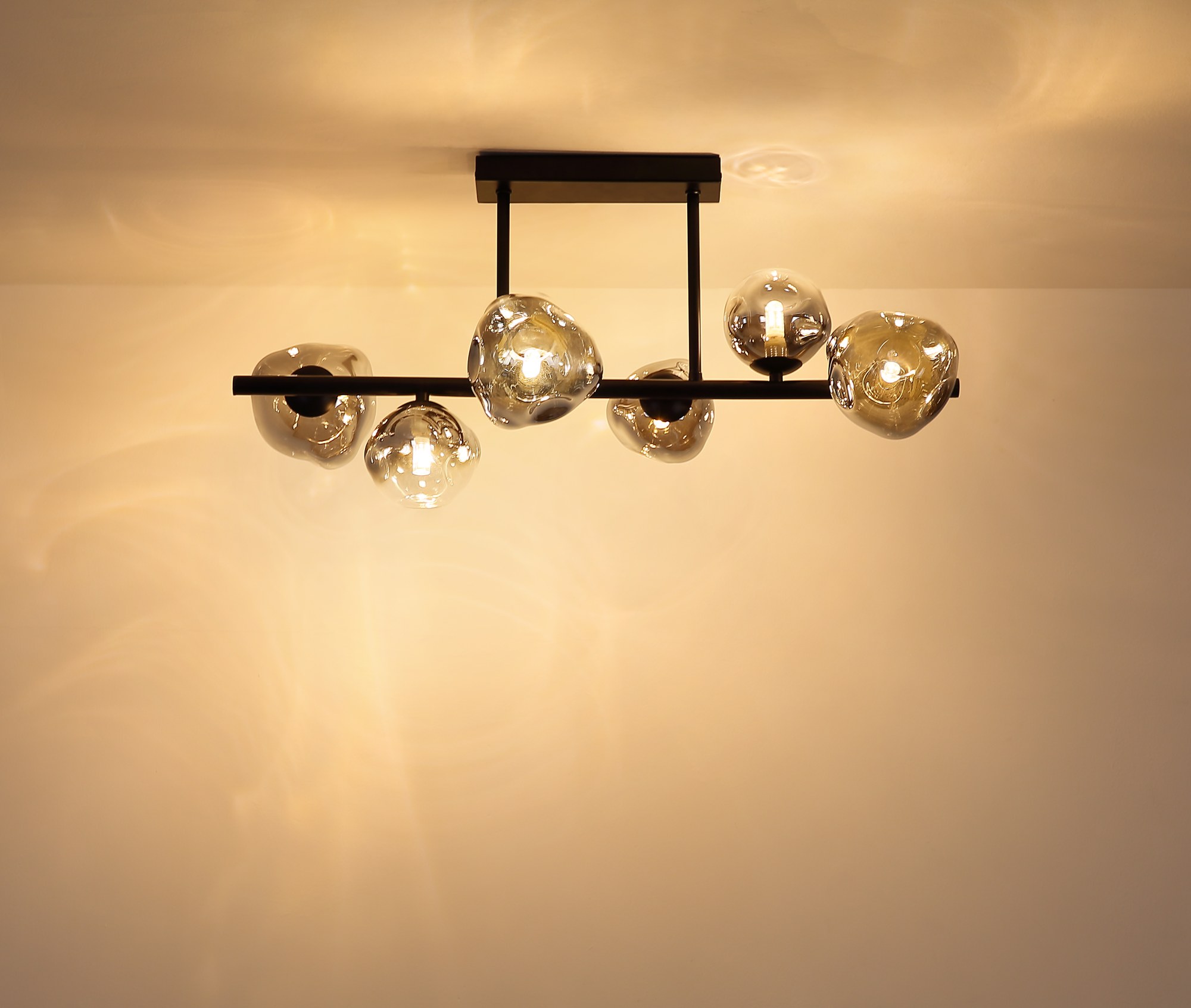 Plafonnier verre fumé noir, 3, 6 ou 9 lumières G9 plafonnier verre fumé noir 6 lumières allumé, lumière chaude au plafond