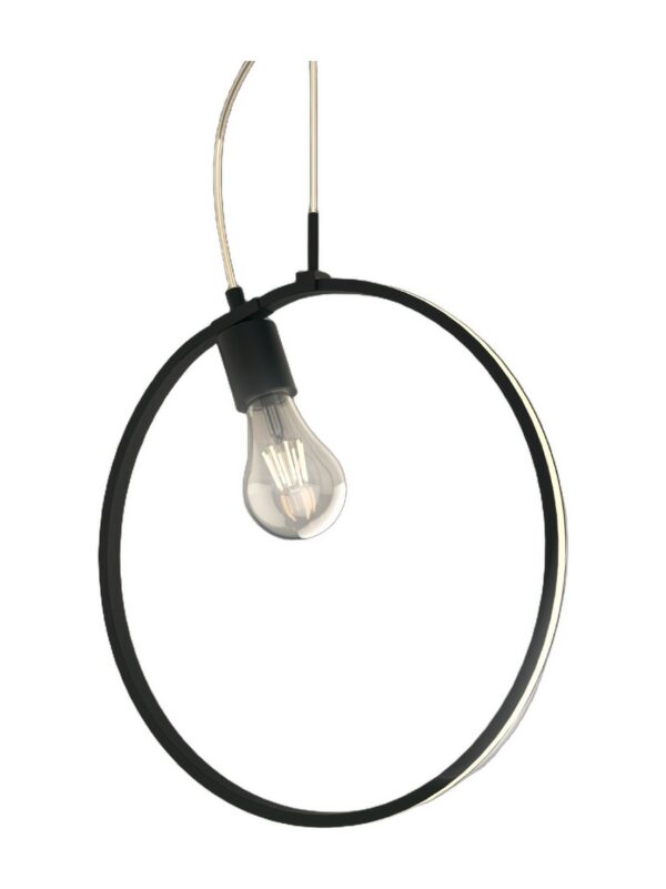 suspension anneau métal noire sur fond blanc