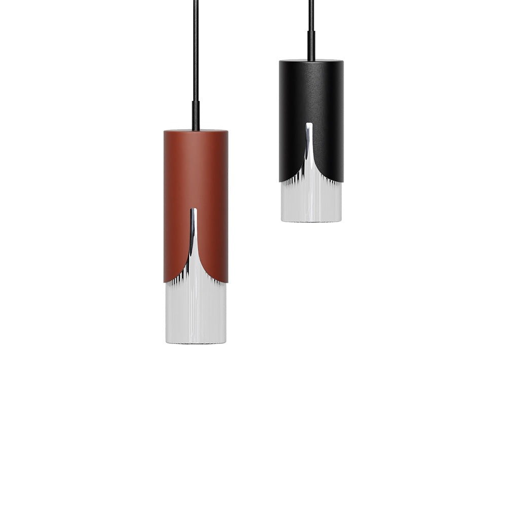 Suspension Bisel en verre soufflé par Robin Lamps suspension Bisel deux suspensions, terracotta et noire, à des hauteurs différentes