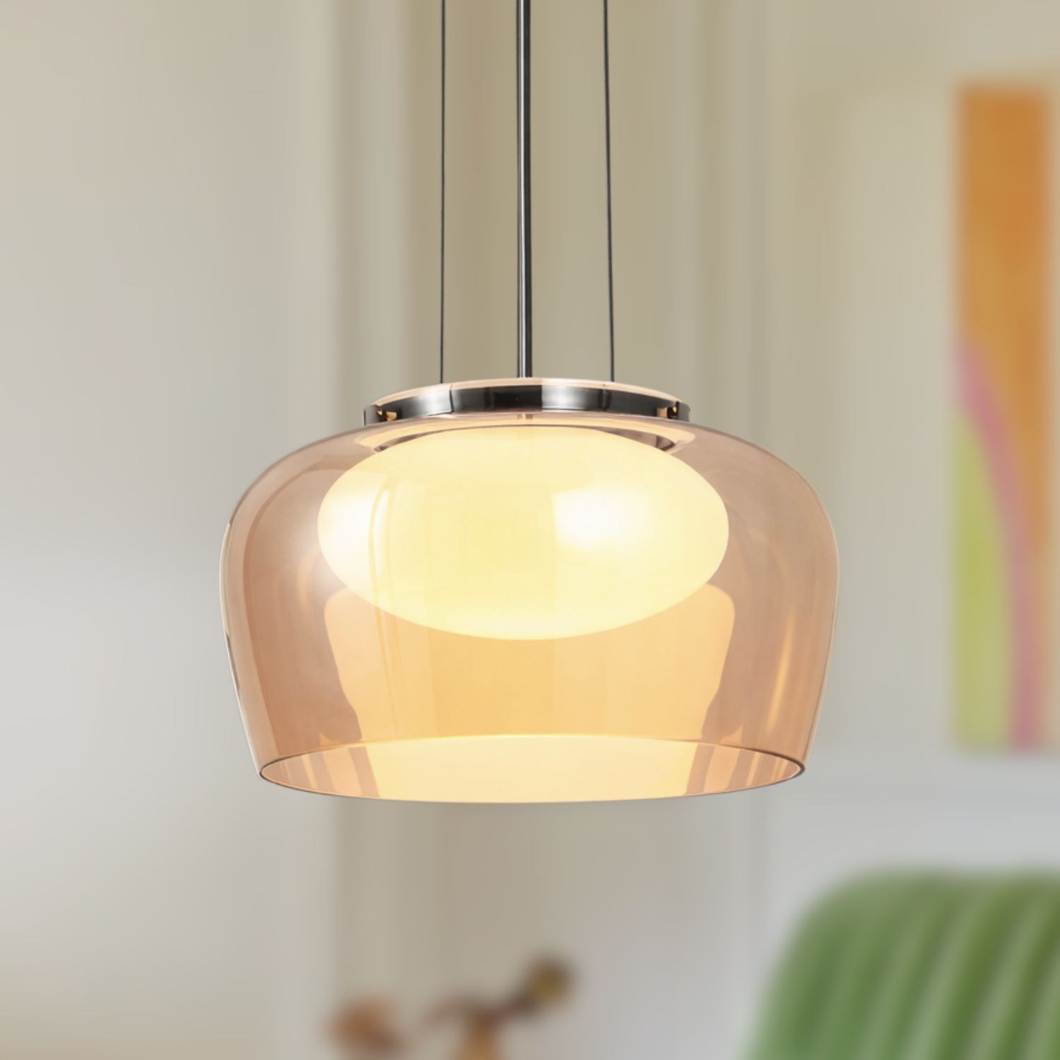 Suspension bol en verre fumé ou ambré à intérieur blanc, GX53 suspension bol verre fumé ou ambré, bol en verre ambré de 35 cm en gros plan sur la lumière chaude