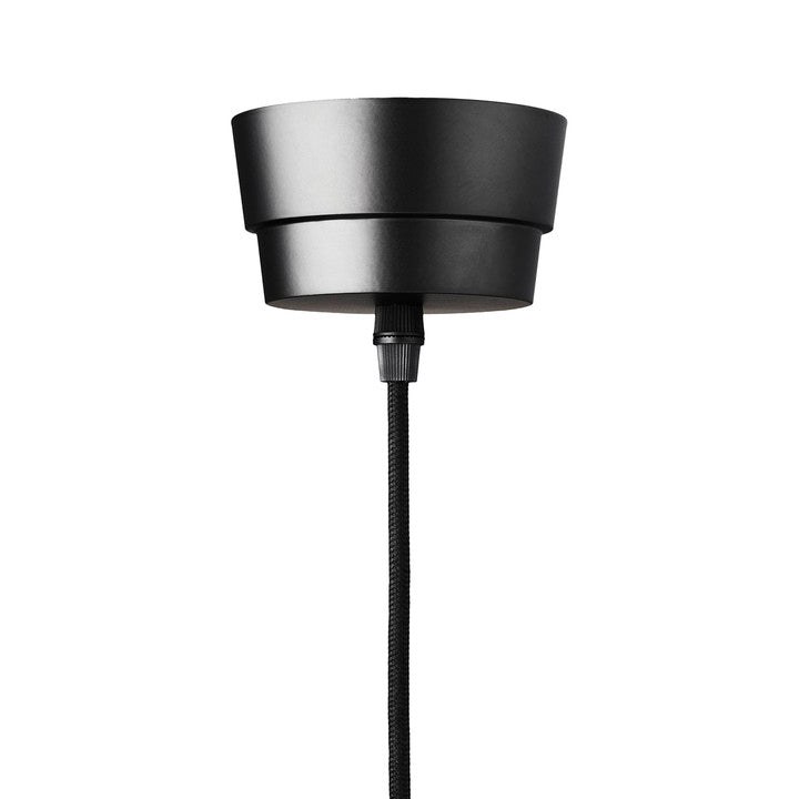 Suspension New Wave Optic Pendant en verre soufflé par Design by Us suspension New Wave Optic Pendant Design by Us, détail de la rosace noire