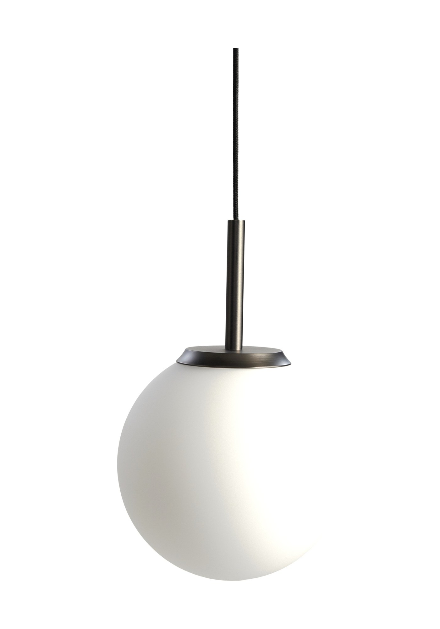 Suspension Palla P135 DTW en verre opale par Antidark suspension Palla P135 Antidark en finition titane, globe en verre opale de 13,5 cm