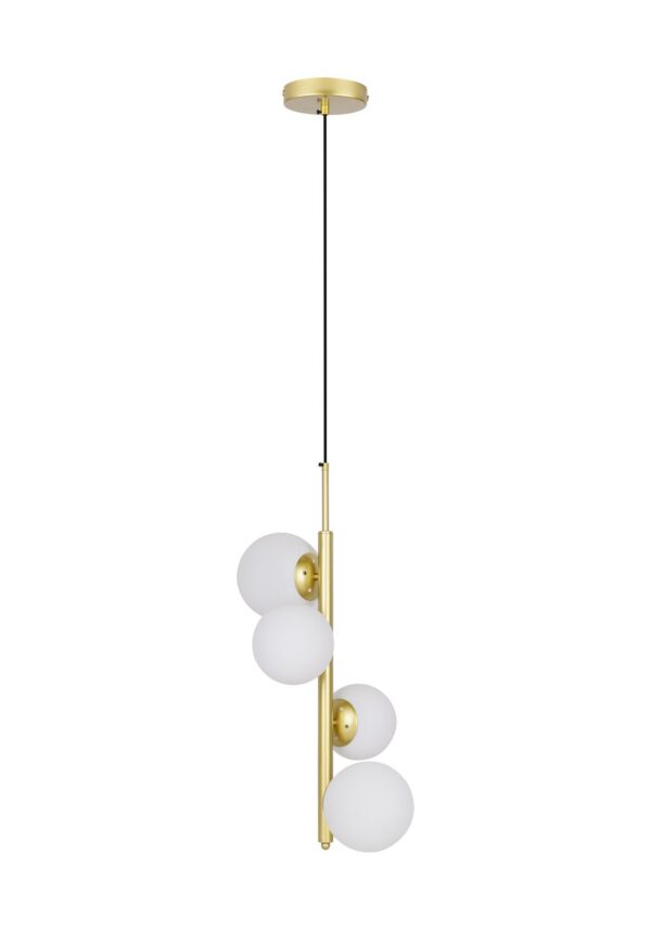 suspension quatre globes laiton laiton sur fond blanc