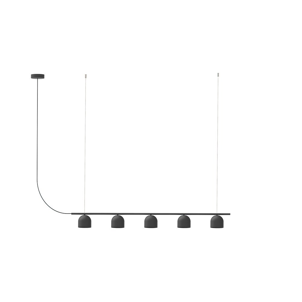Suspension Rio Chandelier en fer par Robin Lamps Suspension Rio Chandelier en fer par Robin Lamps, taille Ø 9 cm, finition noir