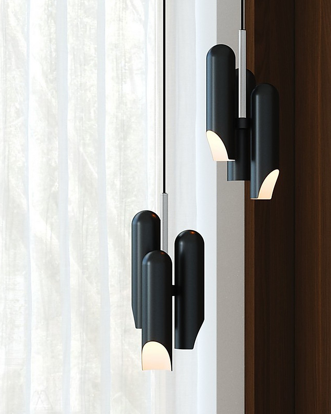 Suspension Rochelle 3 spots en métal noir et chrome par Design For The People suspension Rochelle, gros plan sur deux suspensions à trois spots noirs