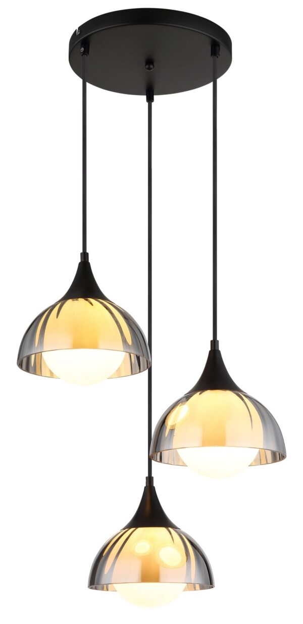 Lampe en verre : luminaires en verre soufflé, opalin et fumé suspension verre fumé 3 lumières, allumée, lumière chaude à travers les abat-jours et boules opale