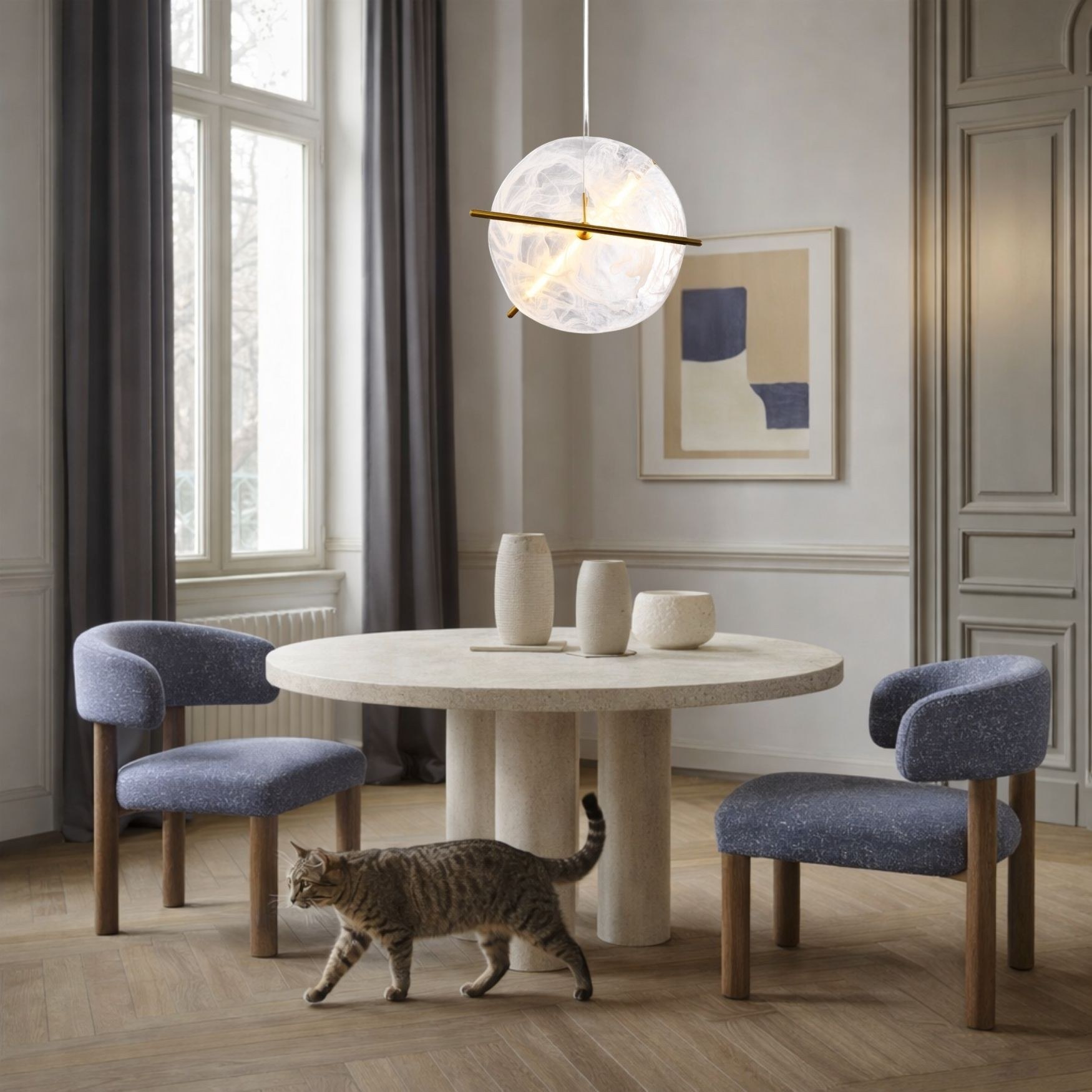Suspension LED verre marbré blanc et barre laiton, ronde ou carrée suspension verre marbré blanc forme ronde au dessus d une table en travertin