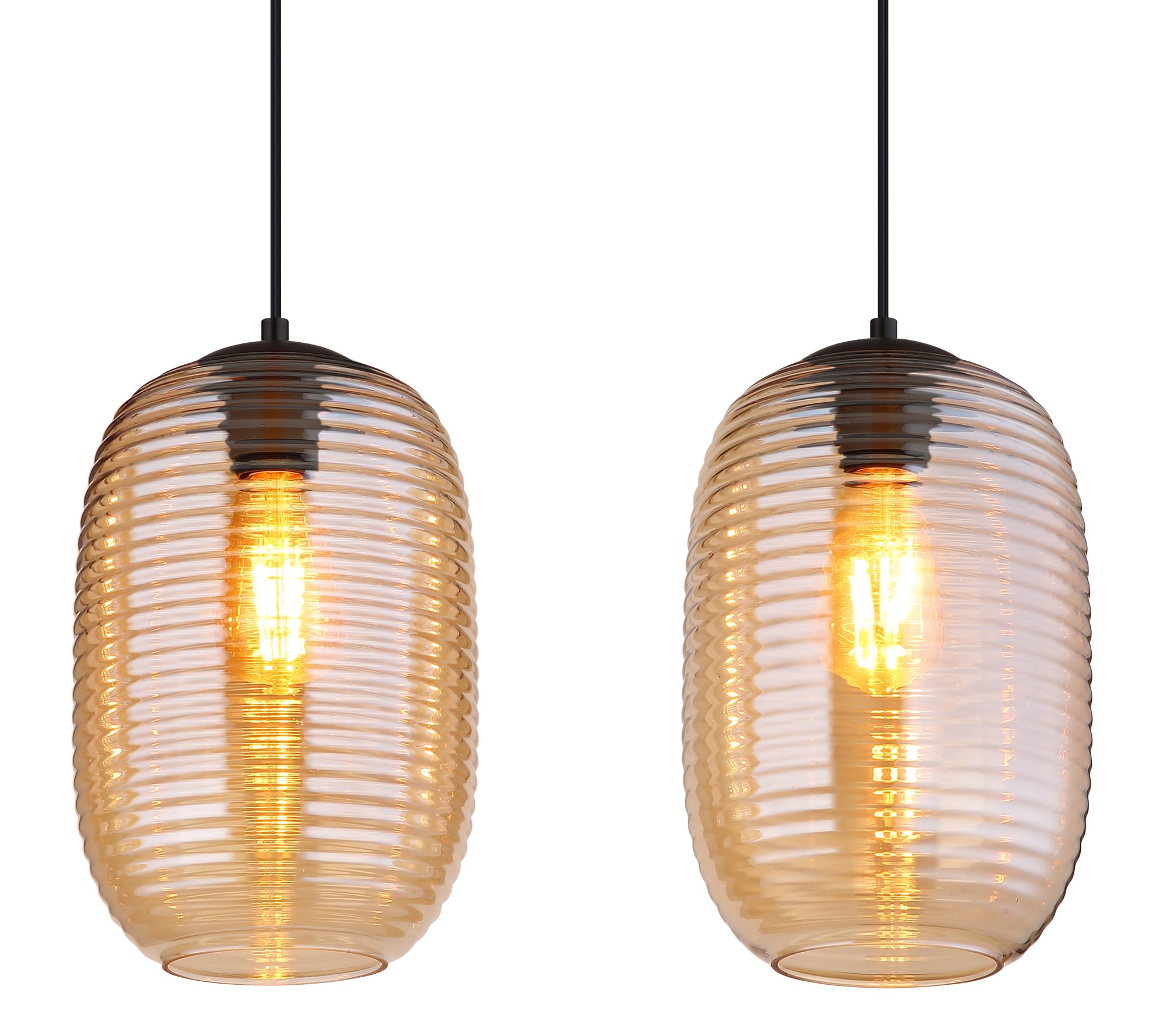 Suspension verre rainuré ambre ou fumé, 1, 3 ou 4 lumières suspension verre rainuré gros plan sur deux abat-jours en verre ambre rainuré