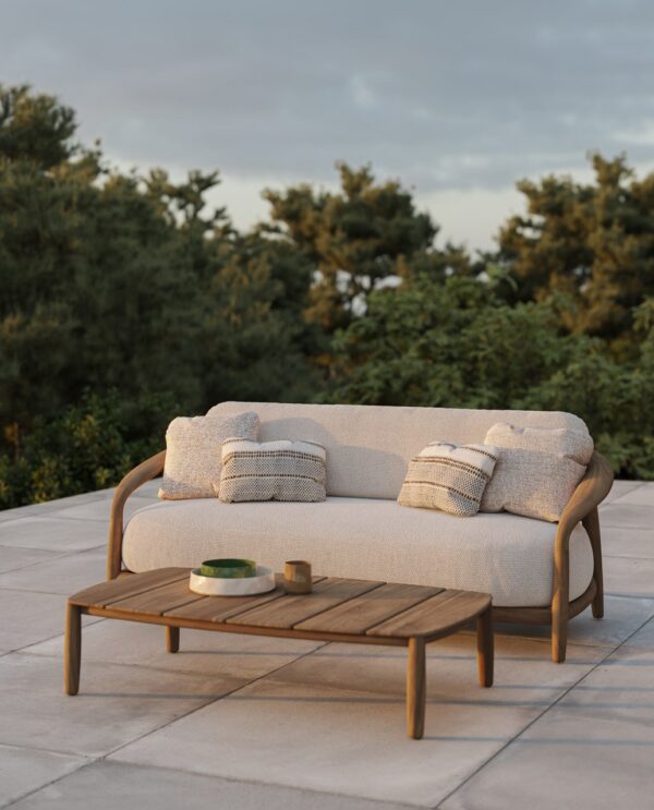 table basse Fusta Vondom en situation, photo d'ambiance