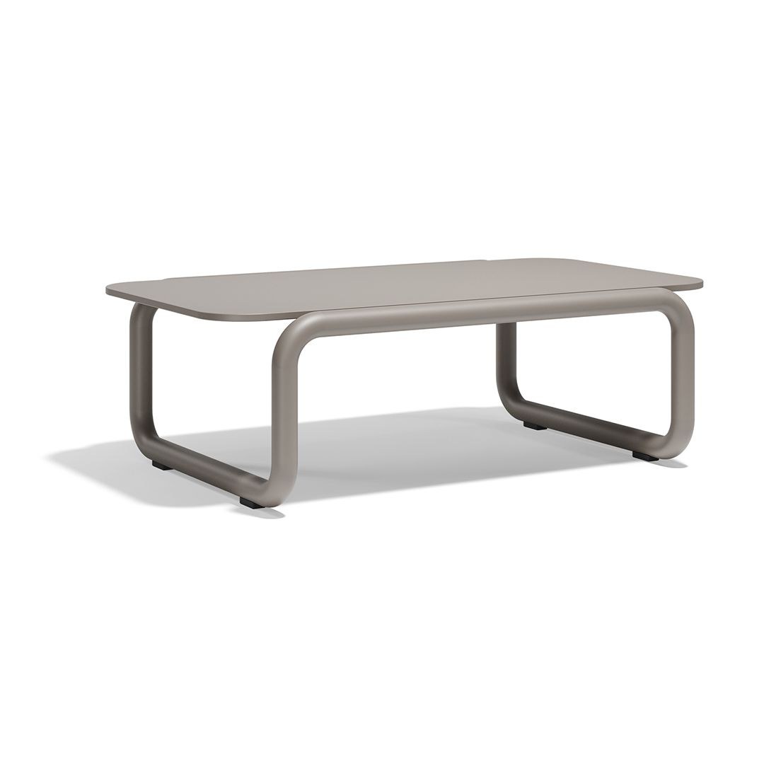 Table basse Gum en aluminium au design contemporain par Ramón Esteve x Vondom table basse Gum Vondom haute coloris Taupe