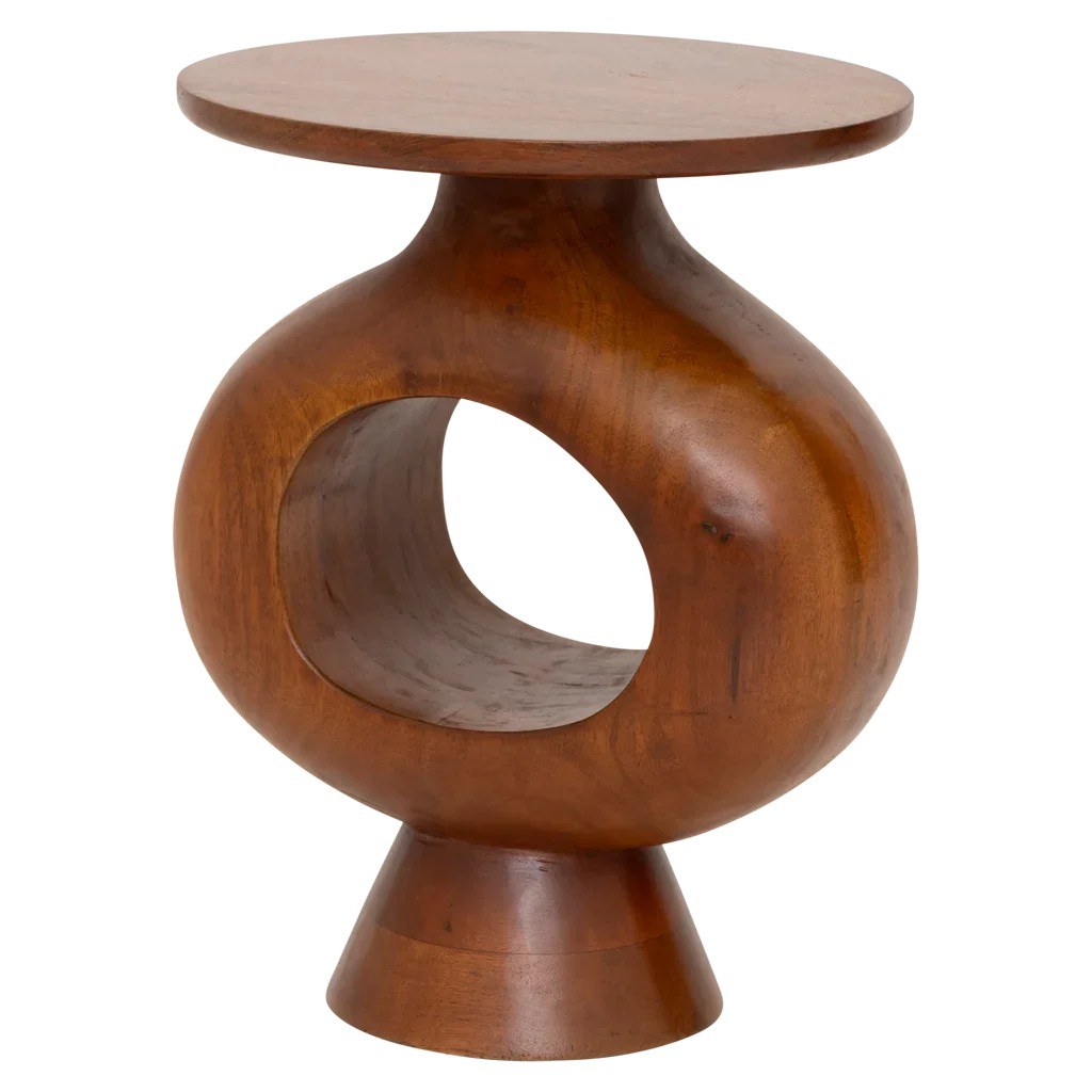 Table d'appoint Farren par Urban Nature Culture, manguier brun table d'appoint bois Farren Urban Nature Culture, vue de trois quarts sur fond blanc