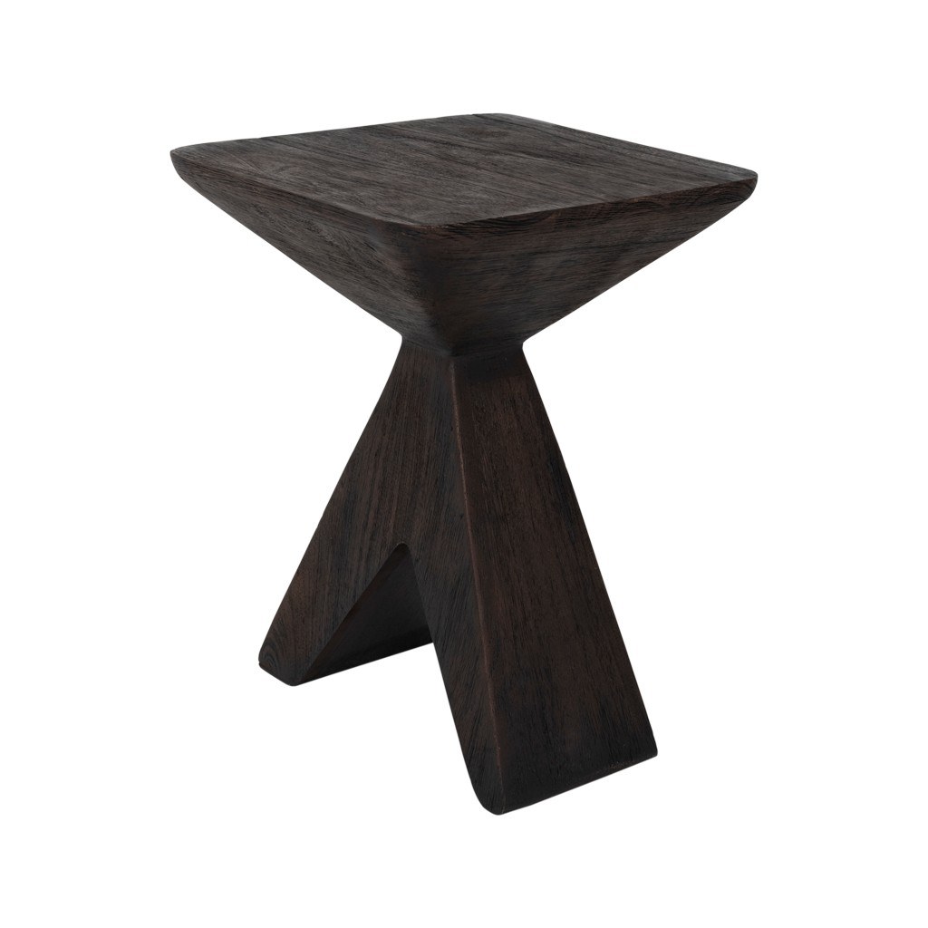 Table d'appoint Sion par Urban Nature Culture, manguier noyer table d'appoint manguier Sion Urban Nature Culture, vue de trois quarts sur fond blanc