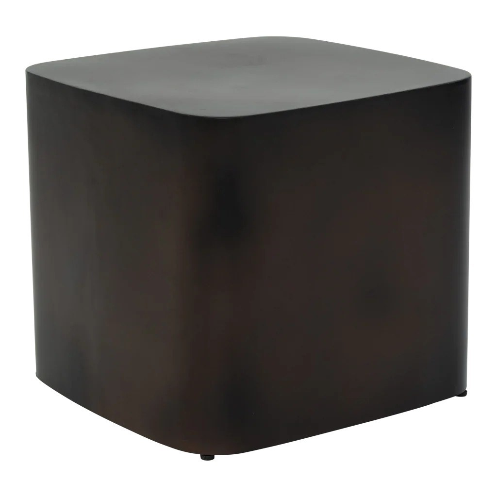 Table d'appoint Evan par Urban Nature Culture, métal brun mat table d'appoint métal Evan Urban Nature Culture, vue de trois quarts sur fond blanc