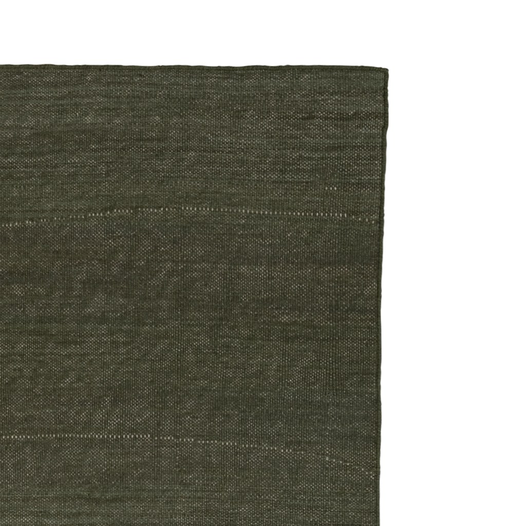 Tapis en laine tie-dye par Urban Nature Culture, vert, 200 x 300 cm tapis laine tie-dye Urban Nature Culture, gros plan sur le tissage en laine vert profond