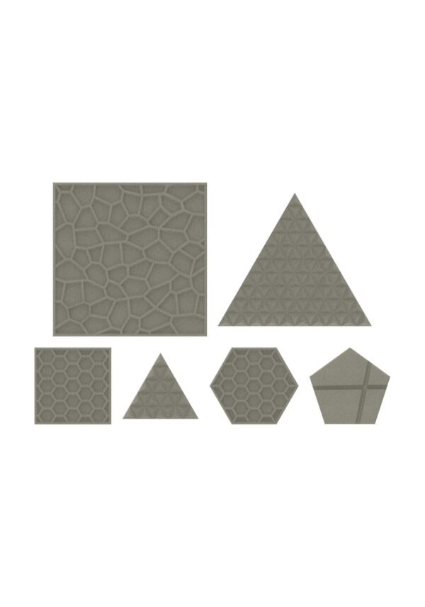 tuile murale acoustique BuzziTile 3D, carrés, hexagone, pentagone et triangles à motifs en relief, fond blanc