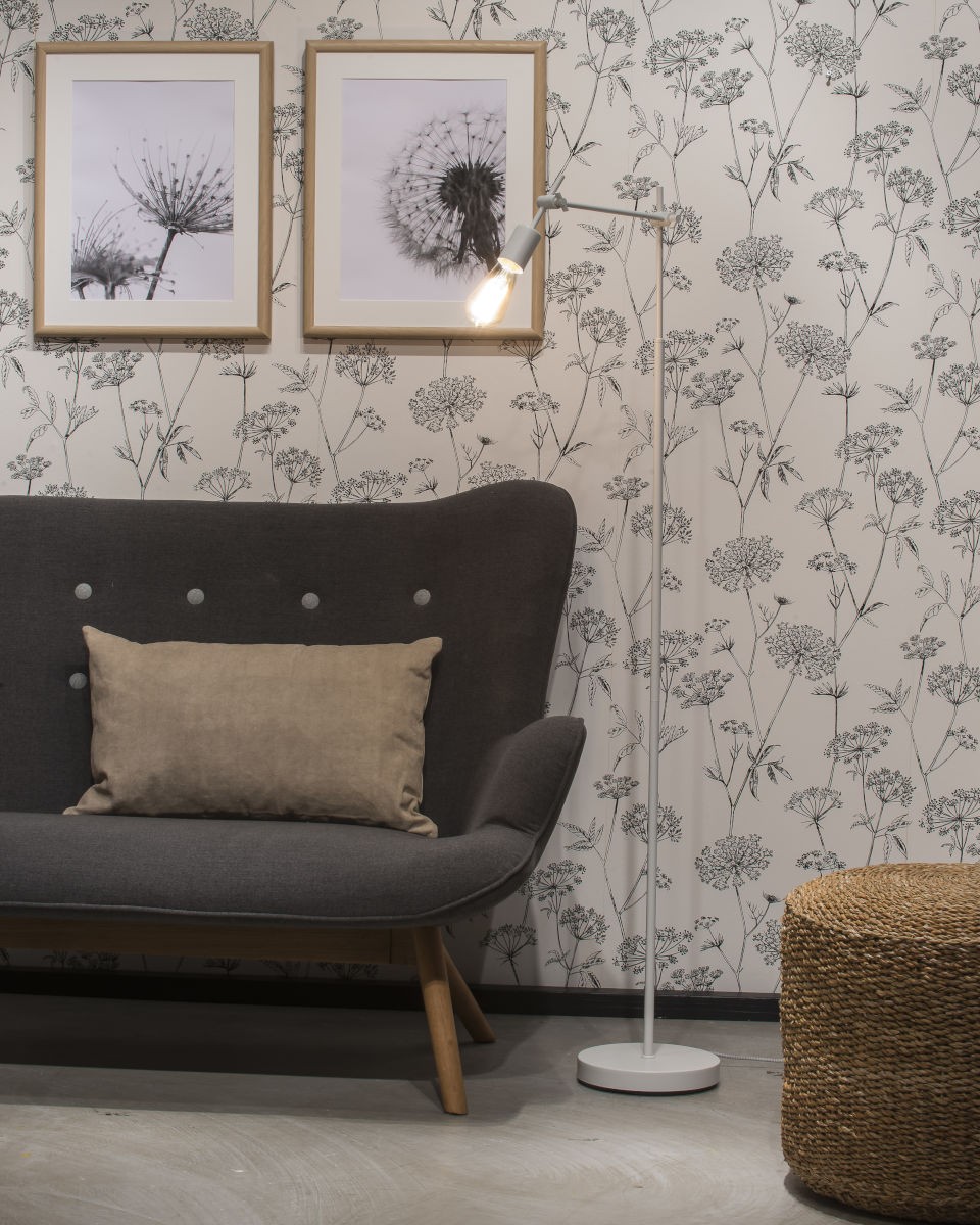 Lampadaire design Sheffield en métal au design industriel par It's About Romi Lampadaire design Sheffield en métal au design industriel par It's About Romi