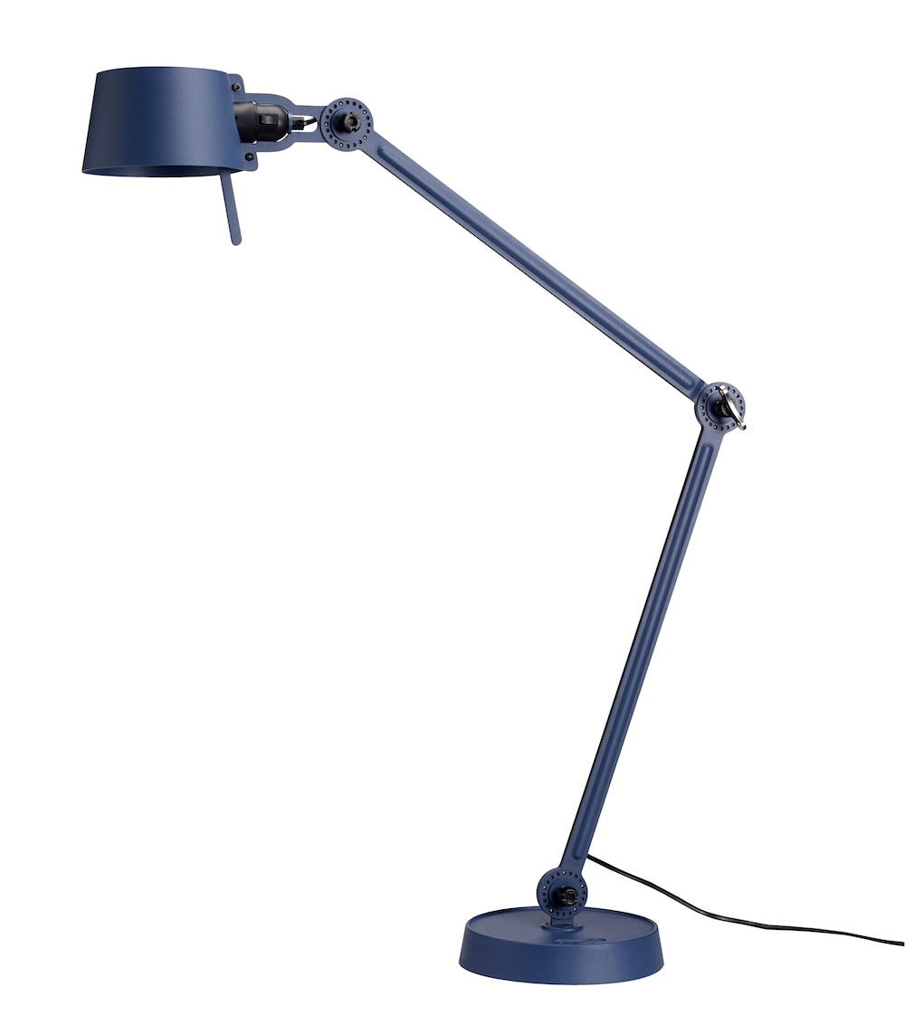 Lampe à poser Bolt avec deux bras articulés en métal par Anton de Groof X Tonone Lampe à poser Bolt avec deux bras articulés en métal par Anton de Groof X Tonone