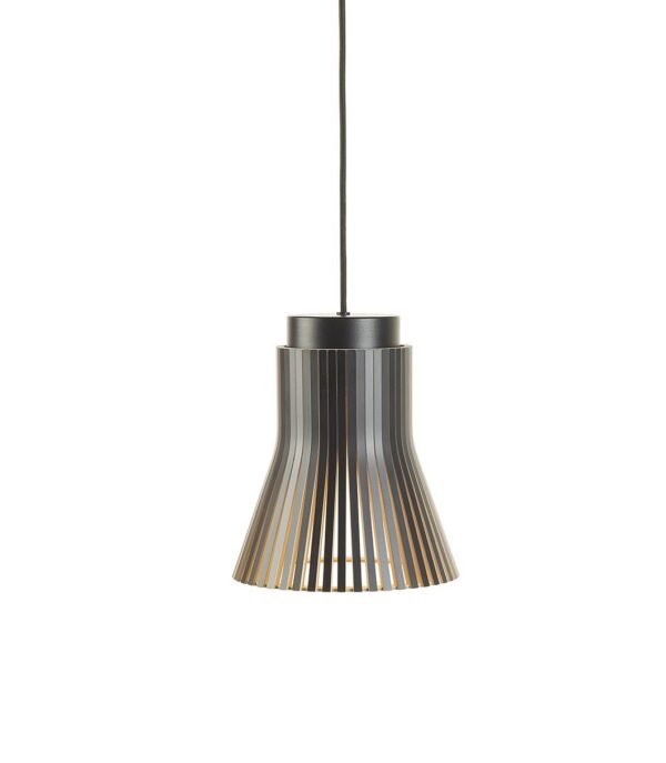 Suspension Petite 4600 au design scandinave en bois naturel par Seppo Koho X Secto Design