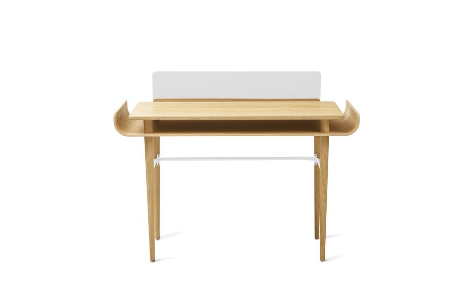 Bureau Gapa en bois de chêne au design scandinave et vintage par Tabanda Bureau Gapa en bois de chêne au design scandinave et vintage par Tabanda