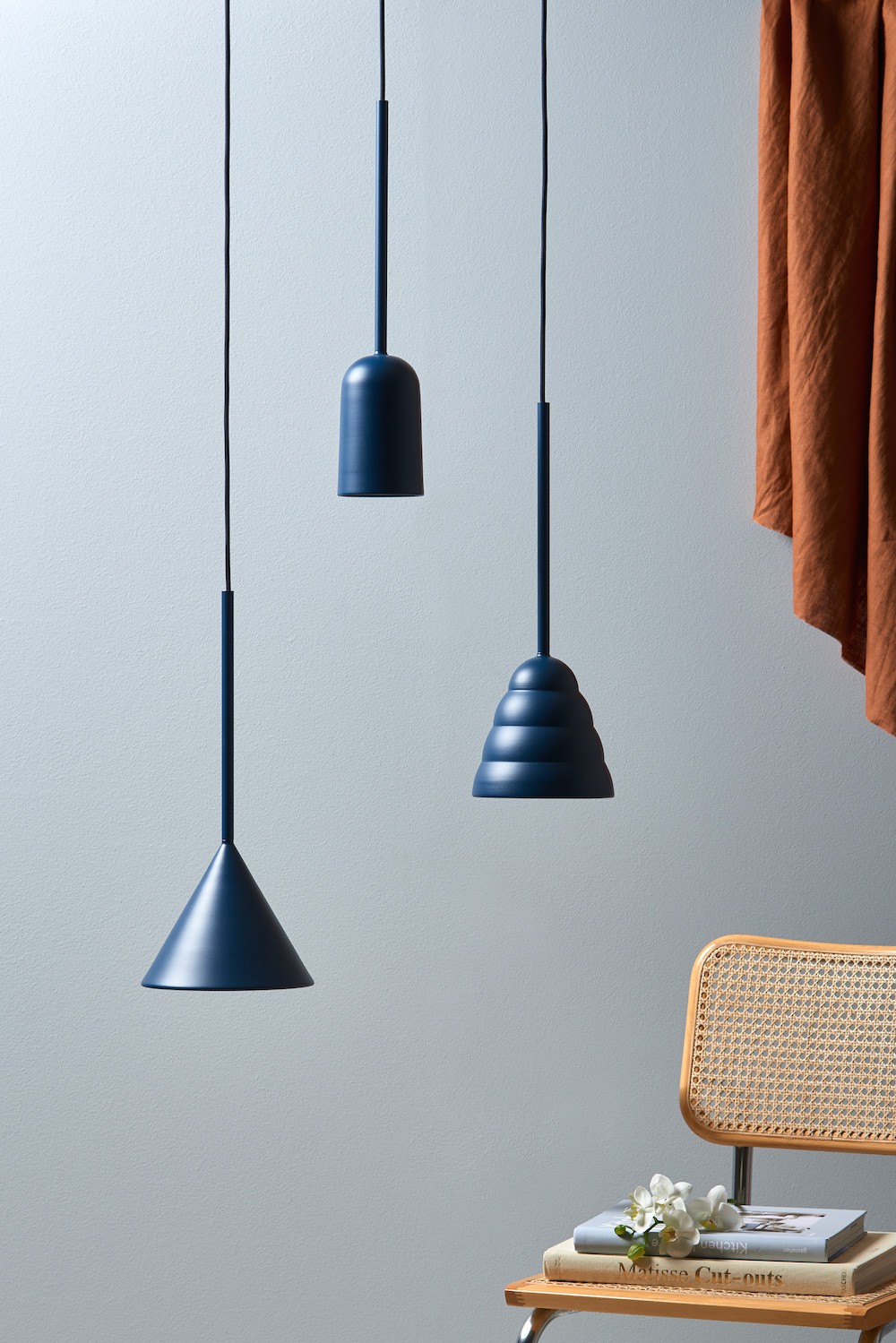 Suspension Figura Cone en aluminium par Schneid Lighting Suspension Figura Cone en aluminium par Schneid Lighting