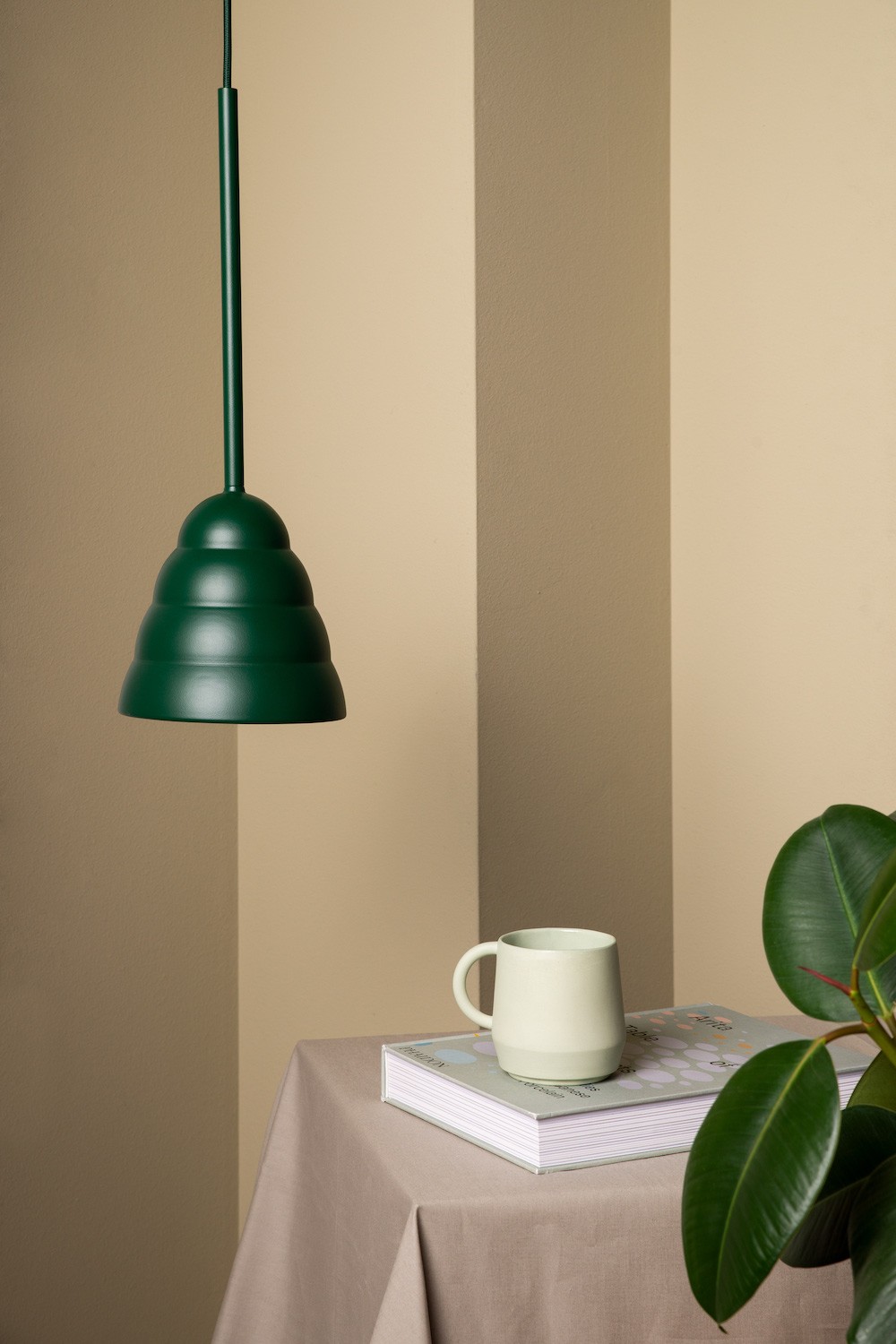 Suspension Figura Stream en aluminium par Schneid Lighting Suspension Figura Stream en aluminium par Schneid Lighting