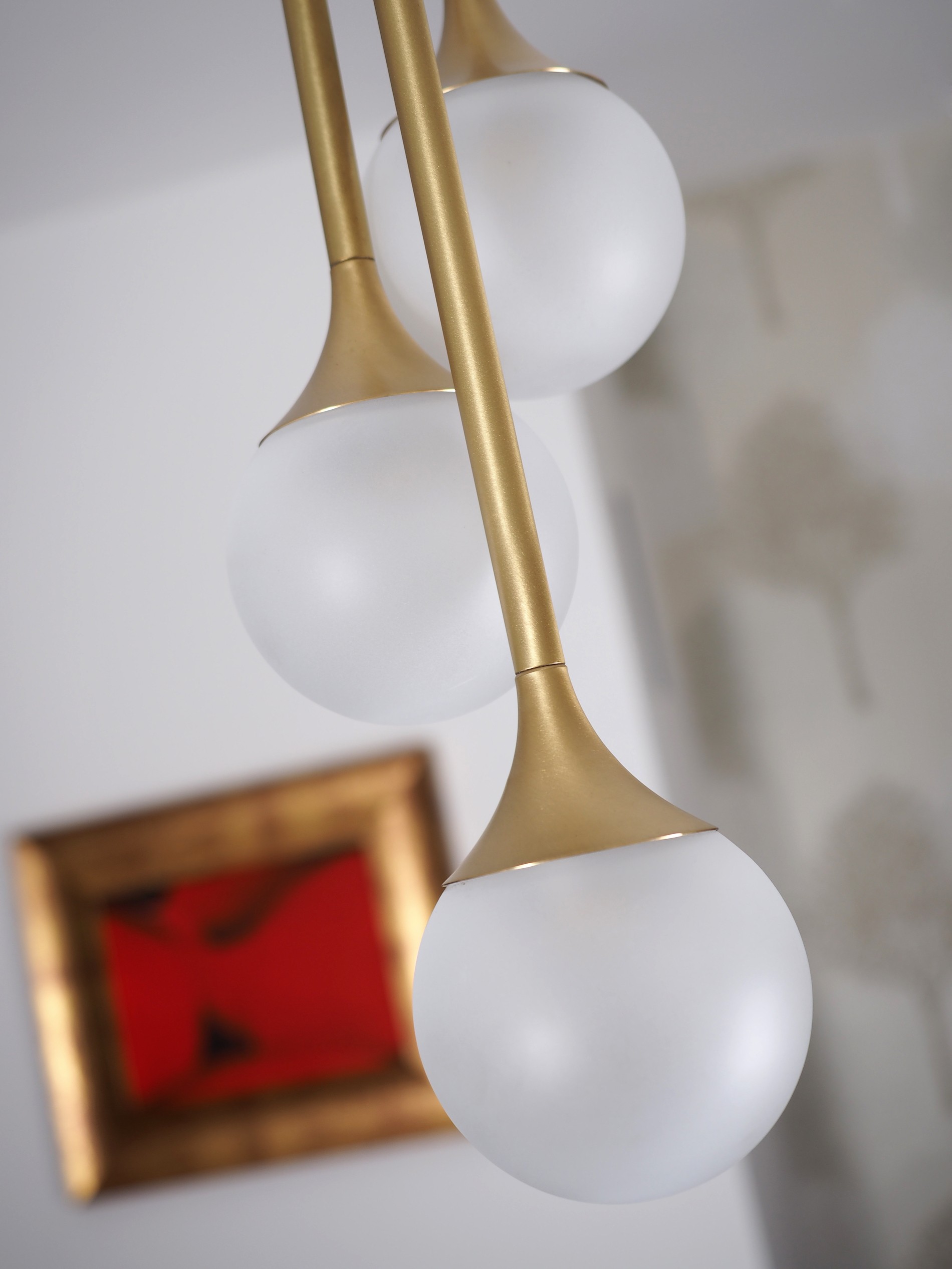 Suspension goutte d'eau Bullarum SS-3 en laiton au design chic et élégant triple Suspension design et élégante goutte d'eau triple SS-3 en laiton