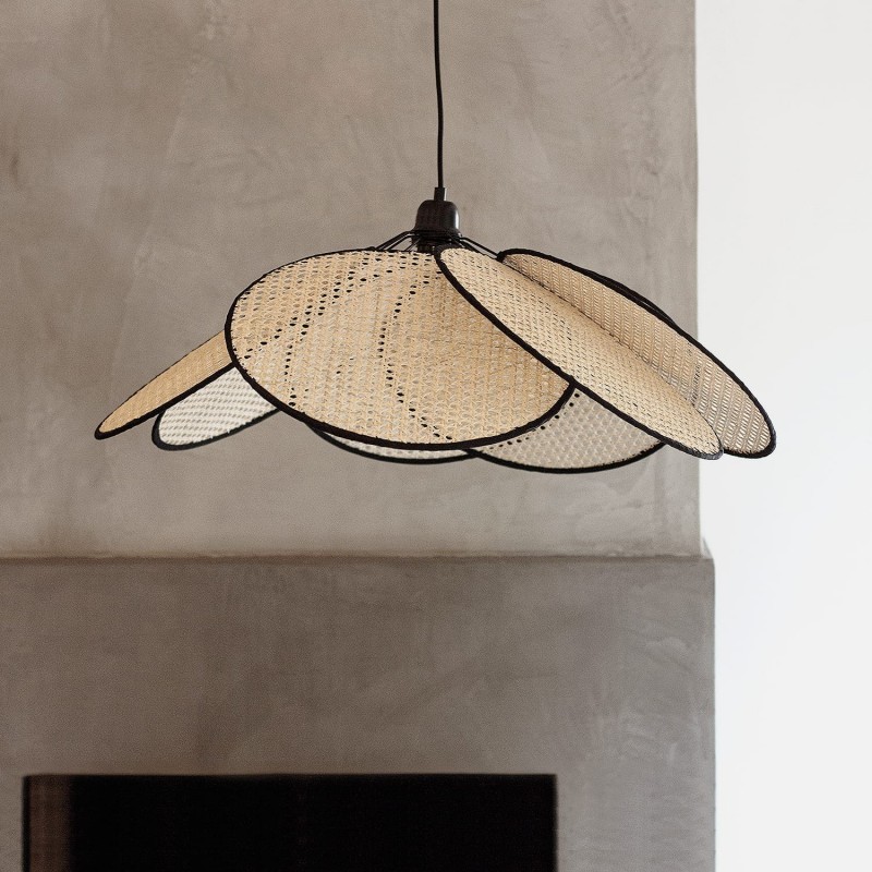 Suspension Cannoa avec abat-jour canné en rotin au design naturel