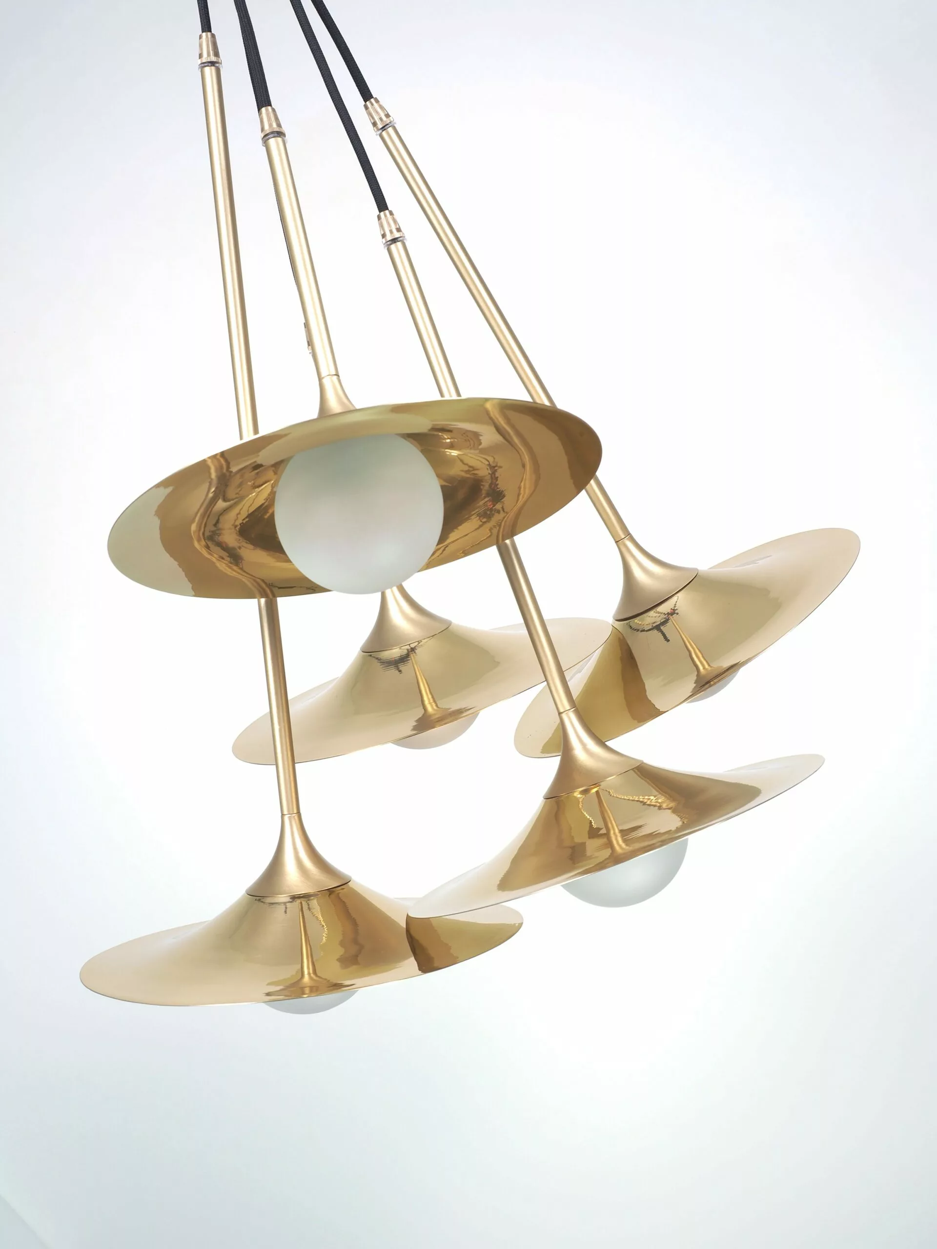 Suspension design et élégante avec disque SS-5 en laiton