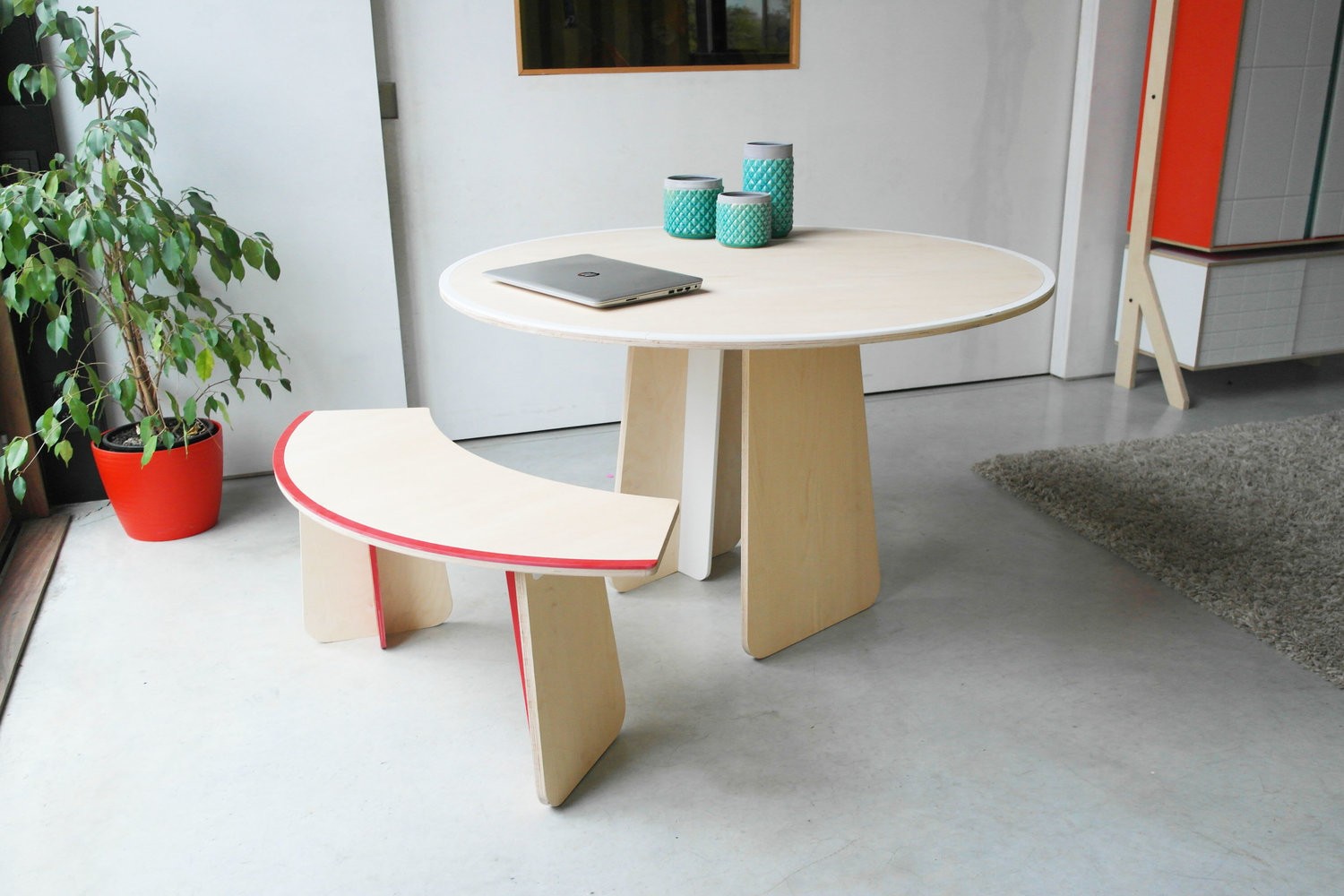 Banc d'intérieur design Ring au style scandinave et moderne par Rform Banc d'intérieur design Ring au style scandinave et moderne par Rform