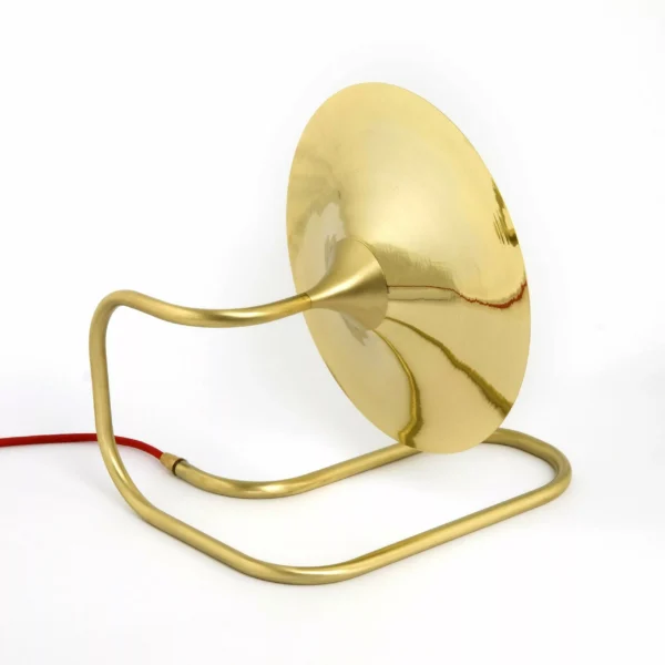 Lampe à poser / Applique Turbaya en laiton en forme de gramophone au design chic et élégant