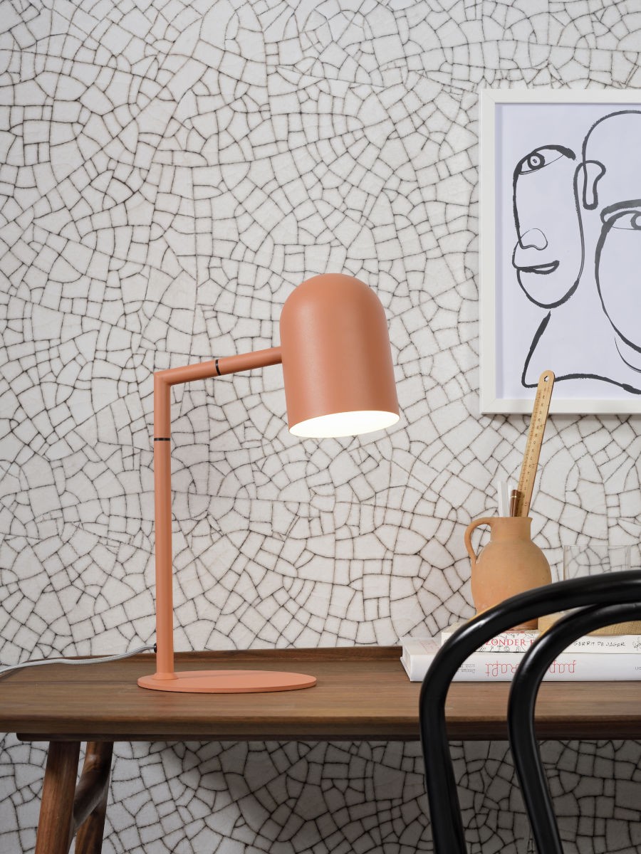 Lampe à poser Marseille en métal au design contemporain par It's About Romi Lampe à poser Marseille en métal au design contemporain par It's About Romi