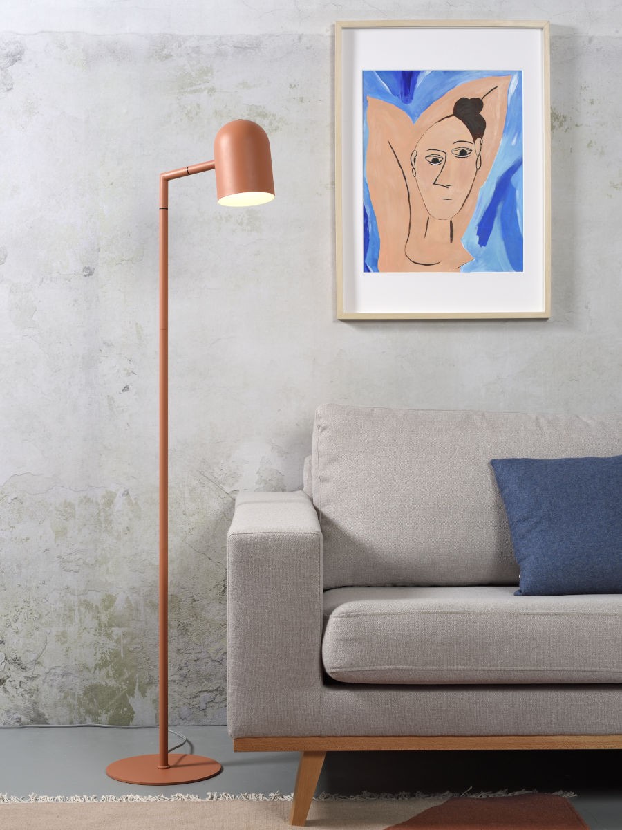 Lampadaire Marseille en métal au design contemporain par It's About Romi