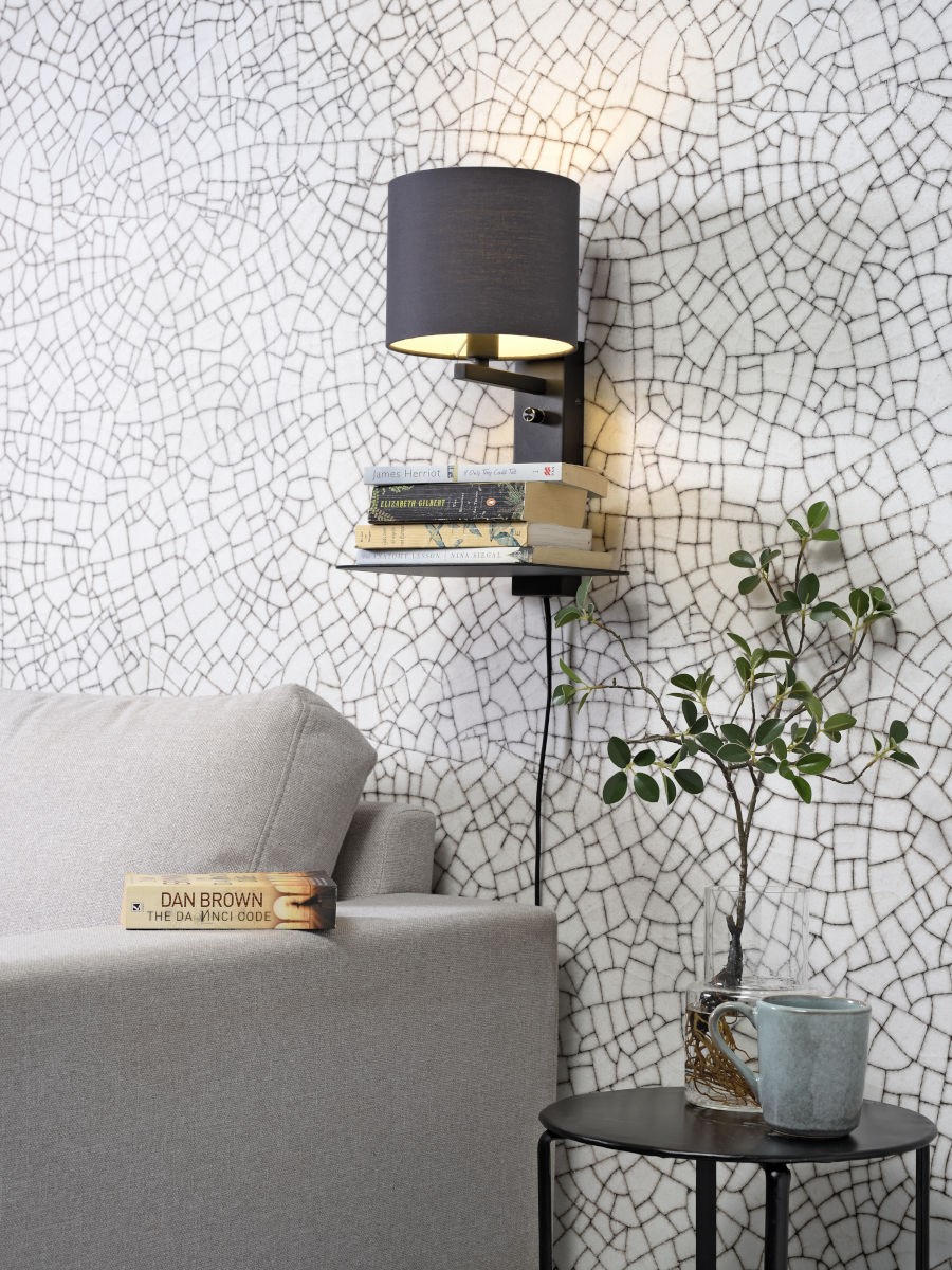 Applique murale étagère Florence avec chargeur USB en métal au design naturel par It's About Romi Applique murale étagère Florence avec chargeur USB en métal au design naturel par It's About Romi