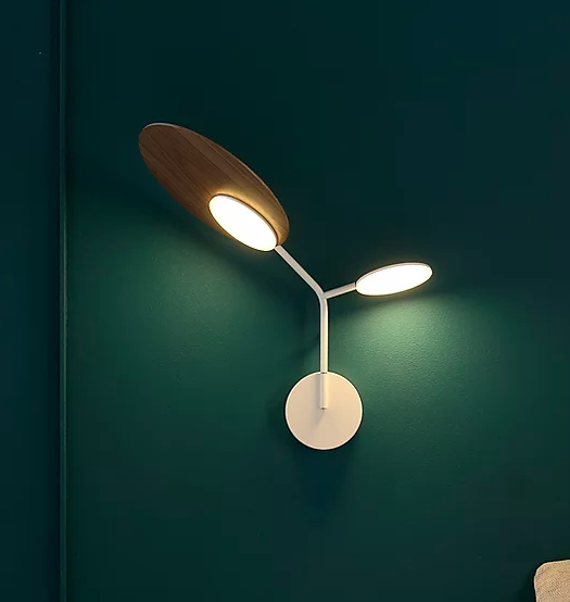 Applique Wall 3 LED Modèle droite blanc au design scandinave par Tunto Applique Wall 3 LED Modèle droite blanc au design scandinave par Tunto