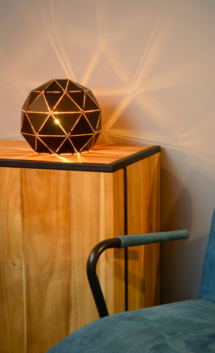 Lampe de table Autumn en metal au design industriel