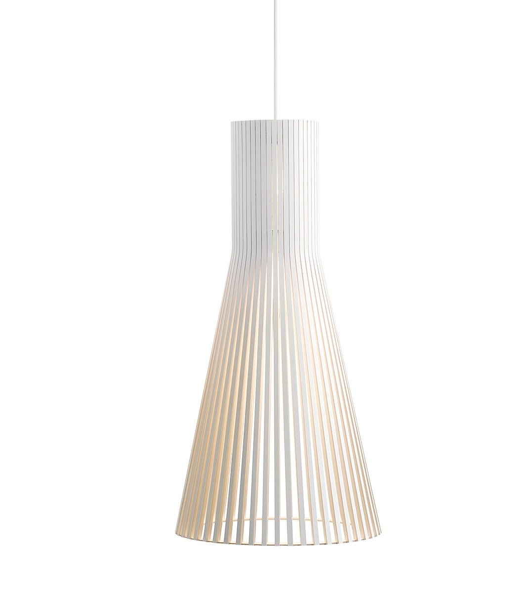 Suspension au design scandinave 4200 en bois naturel par Secto Design Suspension au design scandinave 4200 en bois naturel