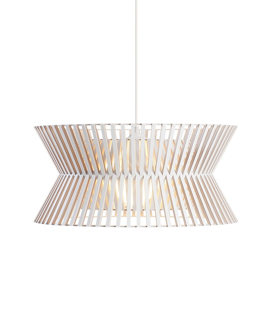 Suspension au design scandinave Kontro 6000 en bois naturel par Secto Design Suspension au design scandinave Kontro 6000 en bois naturel