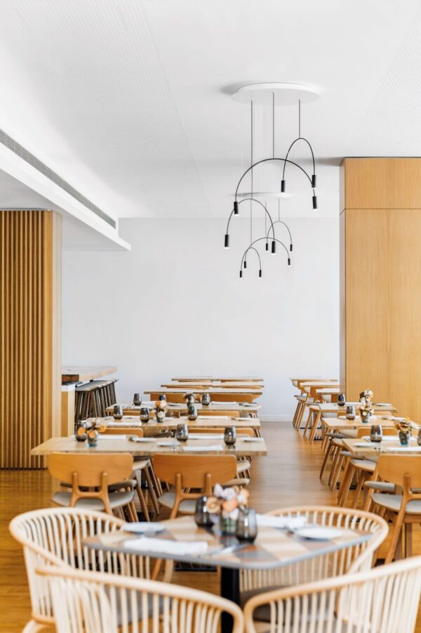 Suspension LED en aluminium - Pavillon rond - 3 arceaux - 6 lumières - Volta par Estiluz