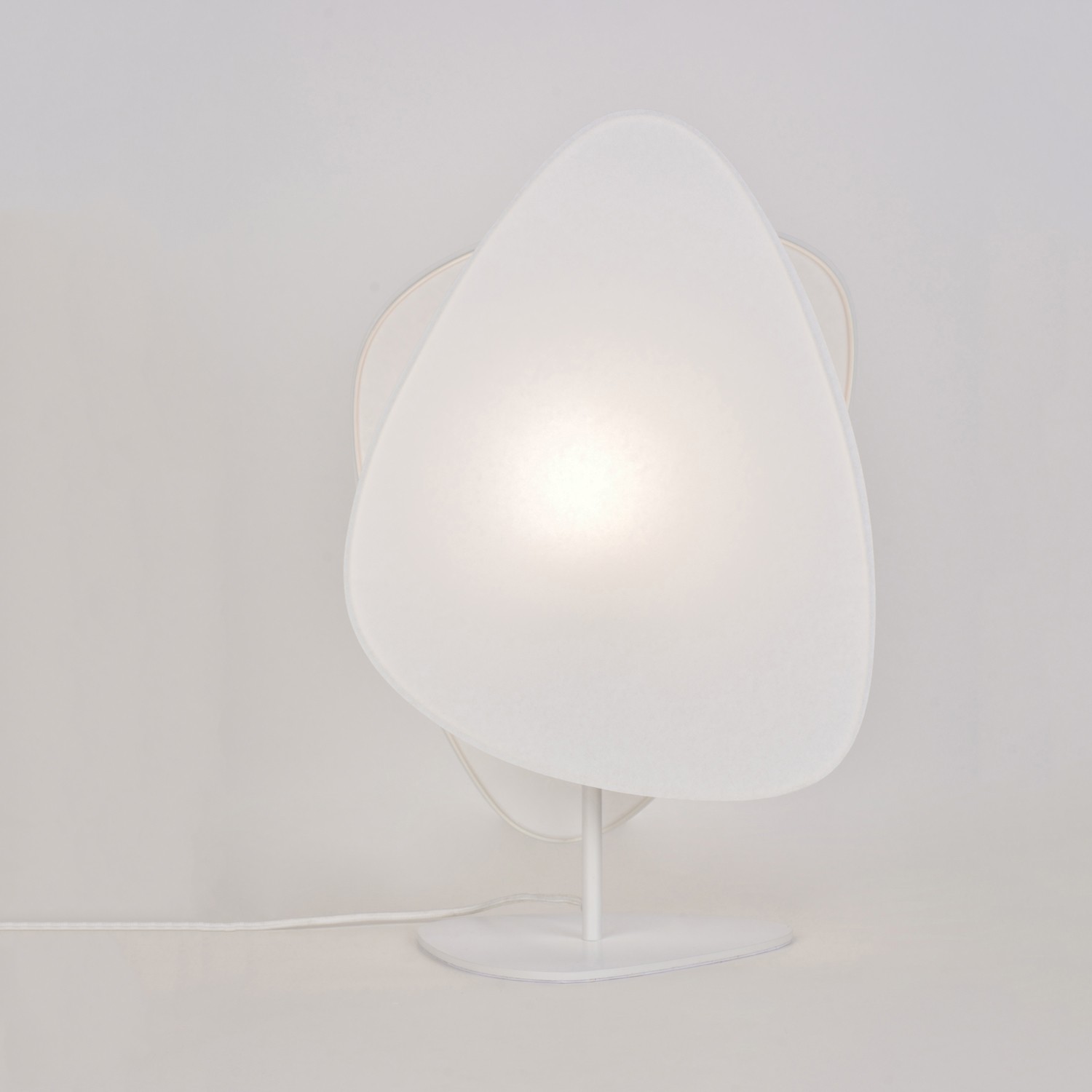 Lampe a poser Screen murano 2 écrans en papier par Market Set
