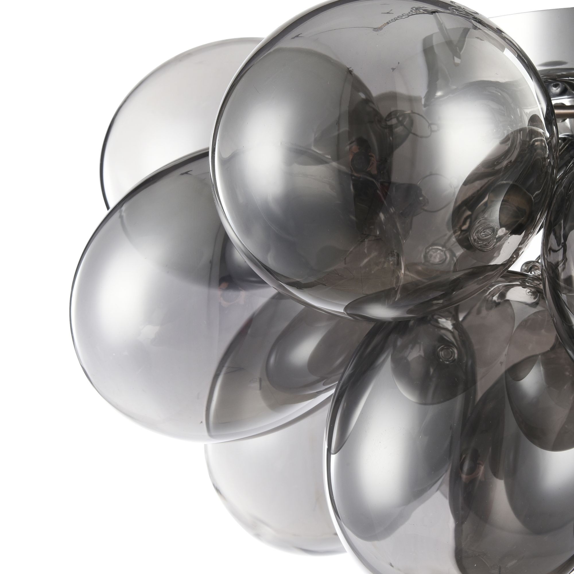 Plafonnier Balbo 4 en métal et verre au design contemporain par Maytoni Plafonnier Balbo 4 en métal et verre au design contemporain par Maytoni