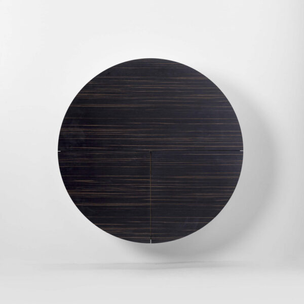 Bureau mural Pill ébène foncé en bois au design scandinave par Inesa Malafej x Emko