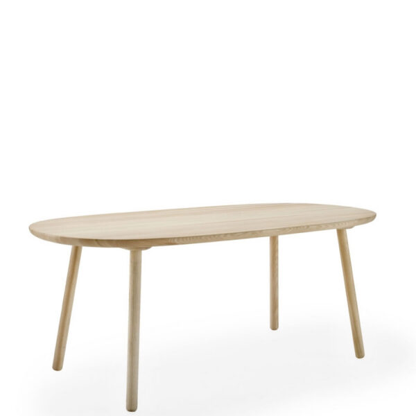 Table à manger Naïve 180 cm en bois au design scandinave par etc.etc. x Emko