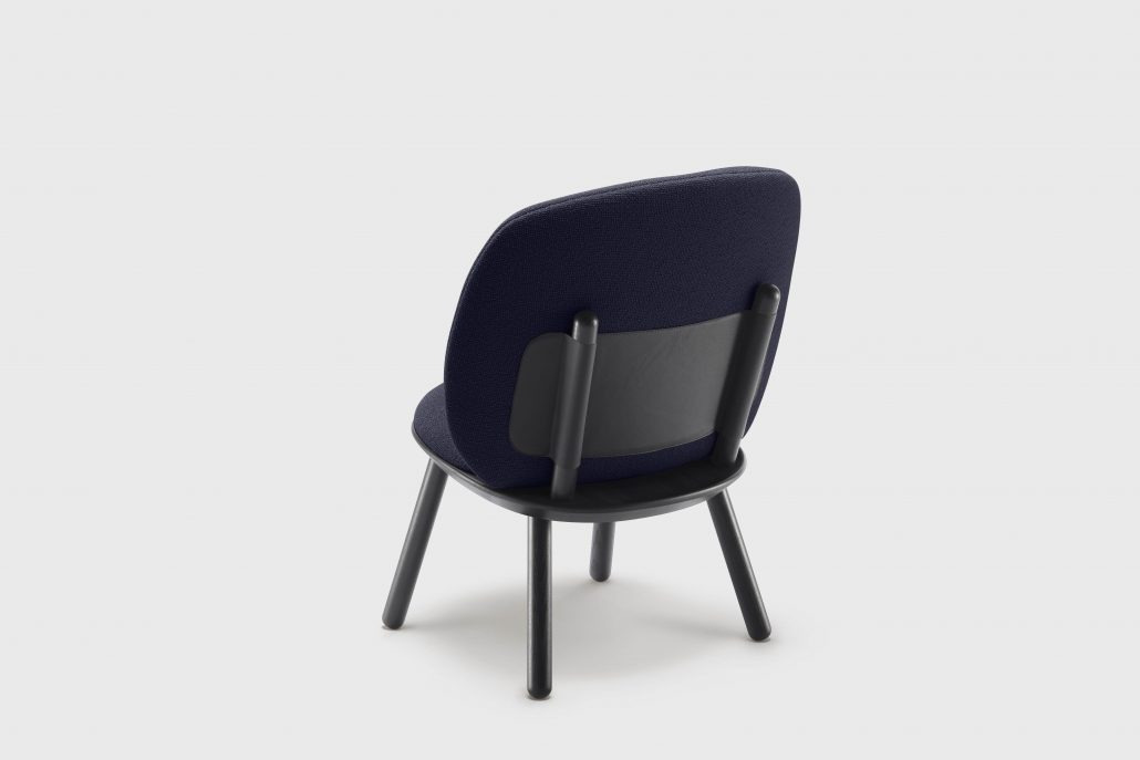 Fauteuil Naïve Low Chair en camira au design scandinave par etc.etc. x Emko Fauteuil Naïve Low Chair en camira au design scandinave par etc.etc. x Emko