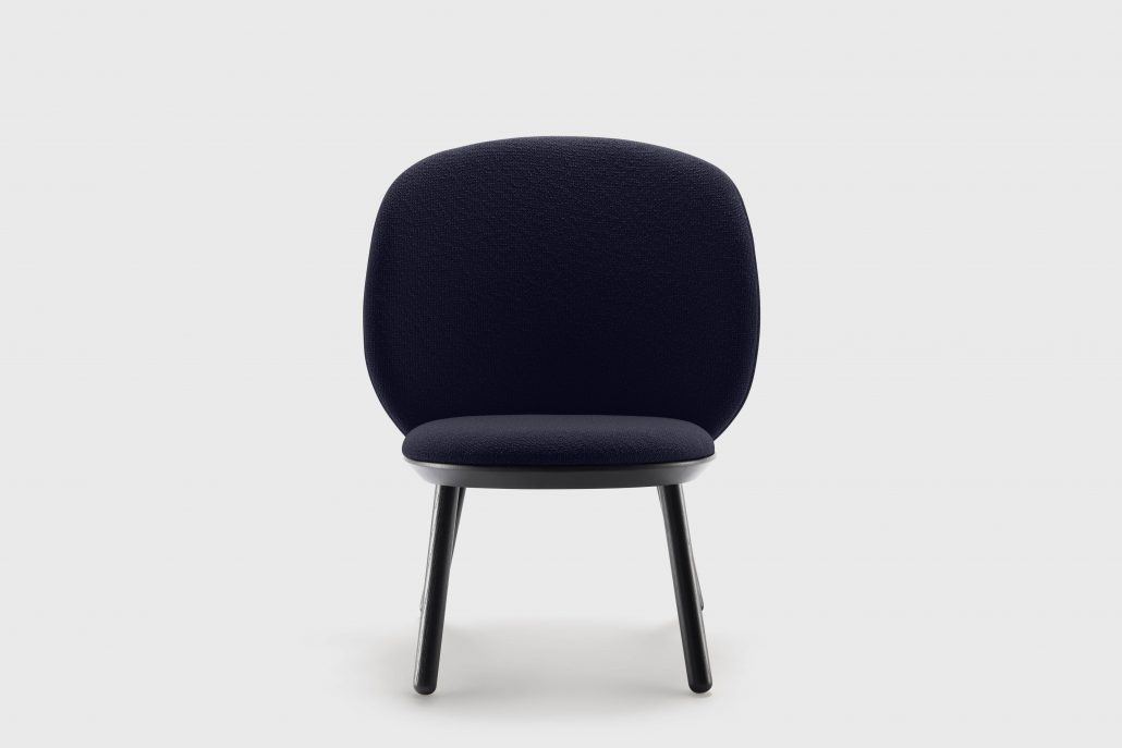 Fauteuil Naïve Low Chair en camira au design scandinave par etc.etc. x Emko Fauteuil Naïve Low Chair en camira au design scandinave par etc.etc. x Emko