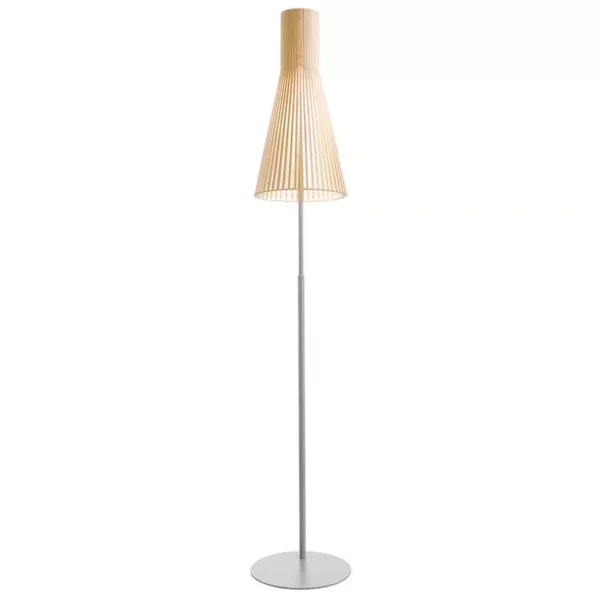 Lampadaire au design scandinave 4210 en bois naturel par Secto Design