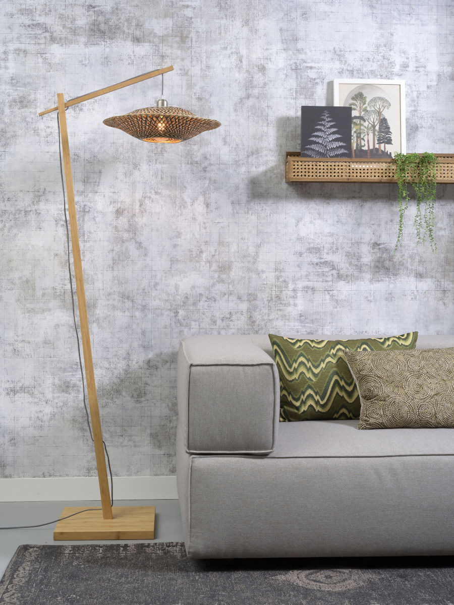 Lampadaire Bali L avec abat-jour en Bambou naturel au design naturel par Good & Mojo Lampadaire Bali L avec abat-jour en Bambou naturel au design naturel par Good & Mojo