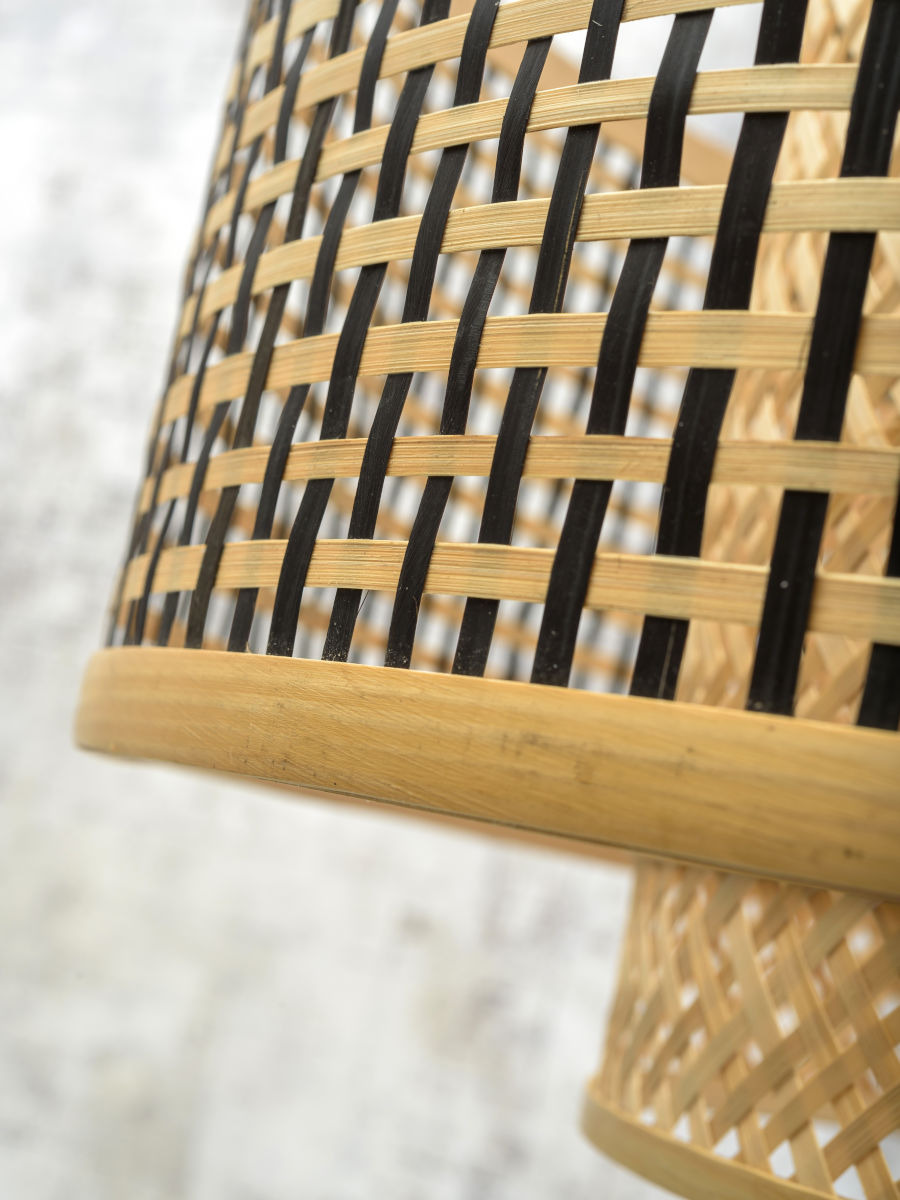 Lampadaire Bhutan avec abat-jour en Bambou naturel au design naturel par Good & Mojo Lampadaire Bhutan avec abat-jour en Bambou naturel au design naturel par Good & Mojo
